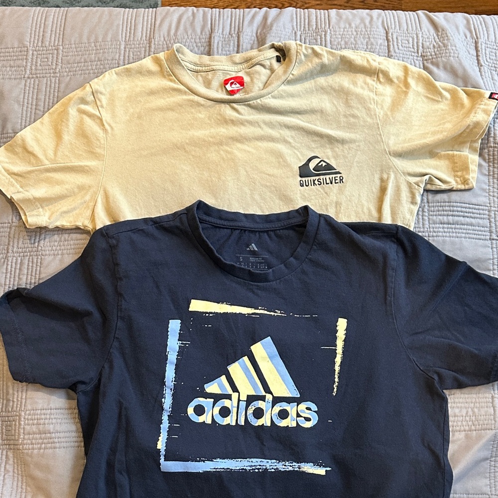 Men’s Quiksilver Tan Short Sleeve and Navy Adidas Tee